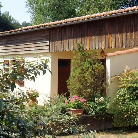Сasa de vacaciones Saint-julien-en-born, 3 Pieces, 4 Personnes - Fr-1-360-438